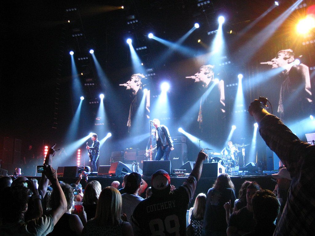 Oasis band live